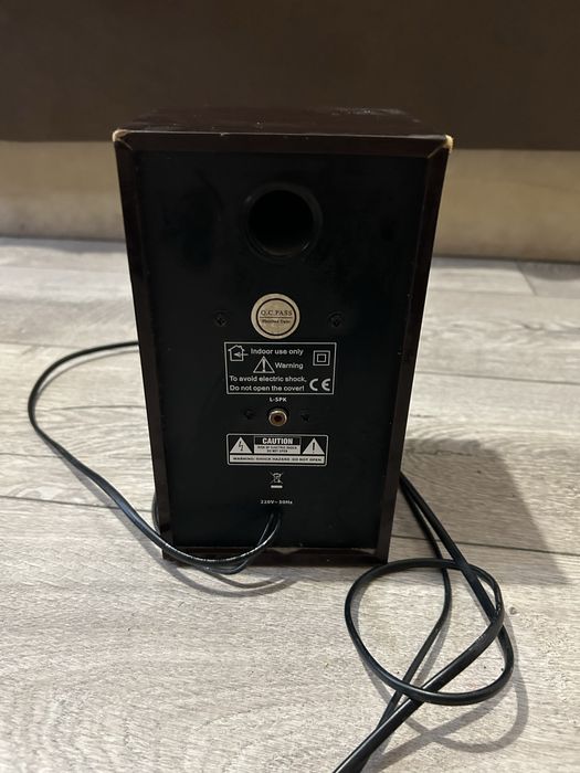 колонка для пк , в хорошем состоянии