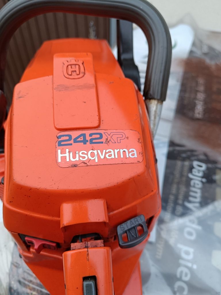 Piła spalinowa Pilarka Husqvarna 242XP