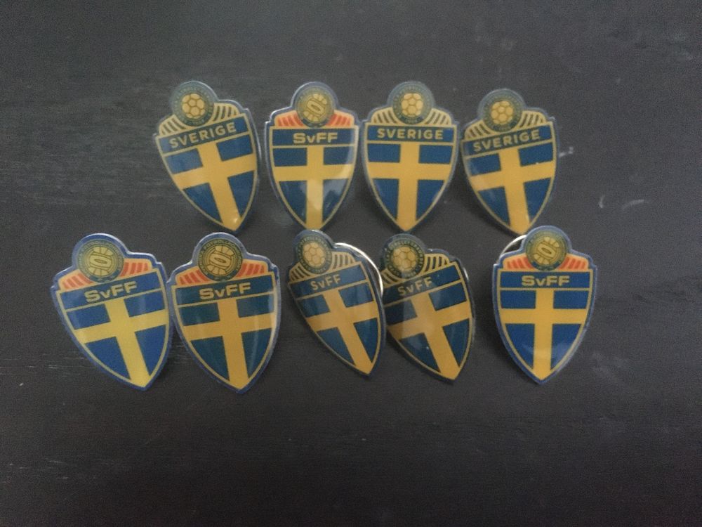 Futebol - Pins oficiais da seleção da Suécia