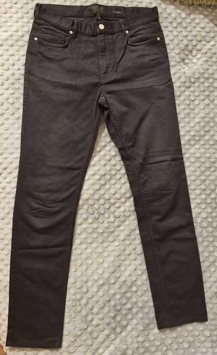 Чорні джинси Н&М