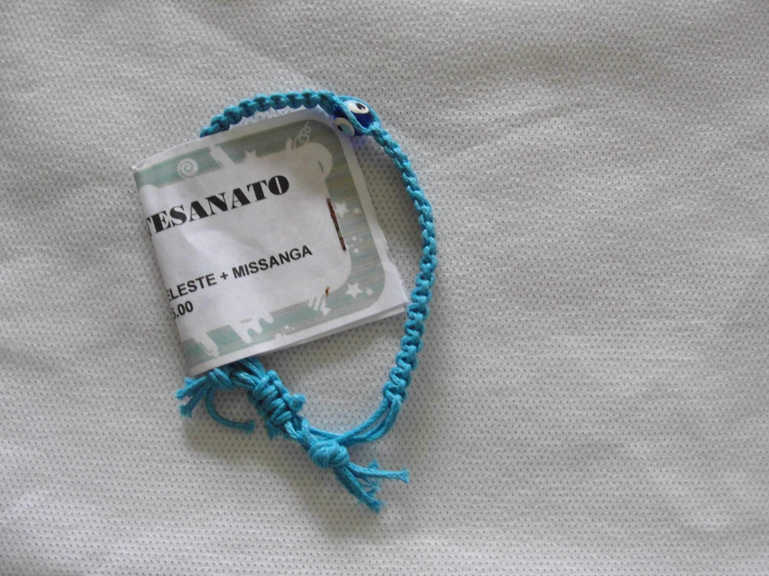 Pulseiras diversas