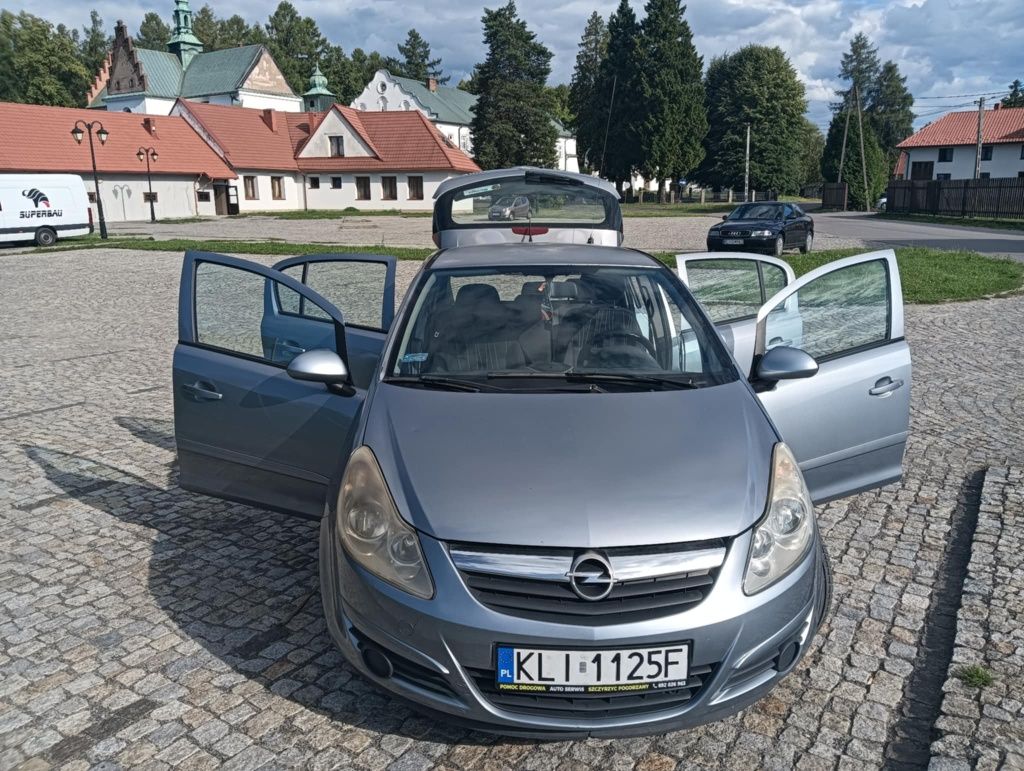 Sprzedam opel corsa D cdti 1.3