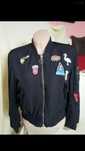 Czarna kurtka bomber z naszywkami xl 42