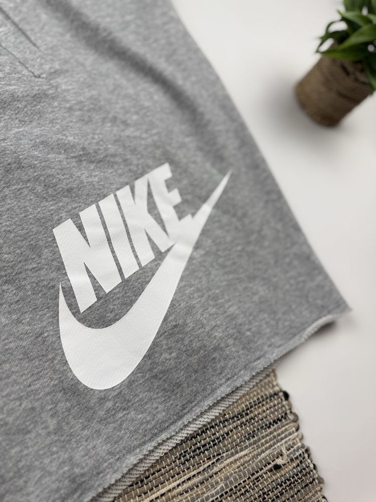 Шорти Nike Club Swoosh Grey