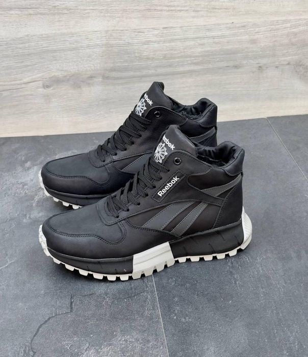 Чоловічі шкіряні зимові кросівки Reebok