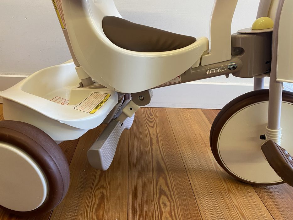 Triciclo Miio para criança