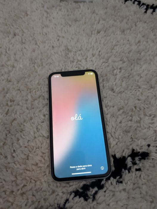iPhone XR branco em ótimo estado 64GB