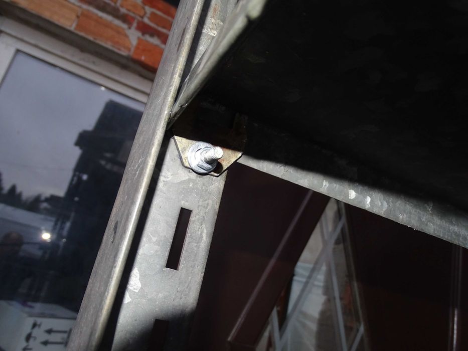 regały metalowe  wysokie-rezerwacja do 8 listopada