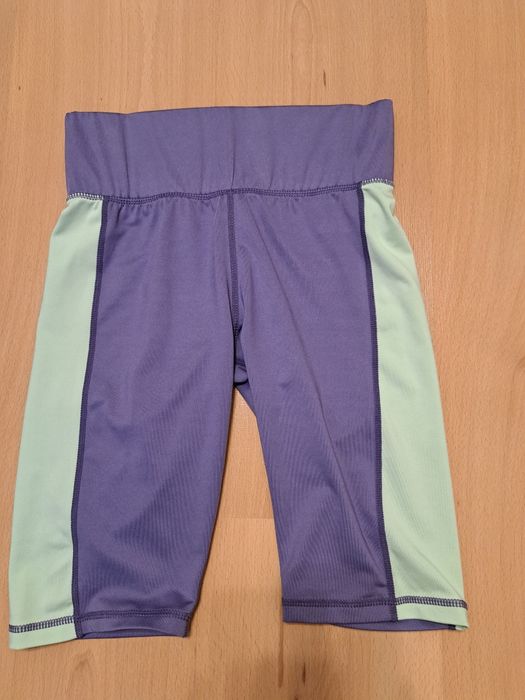 Krotkie leginsy dla dziewczynki