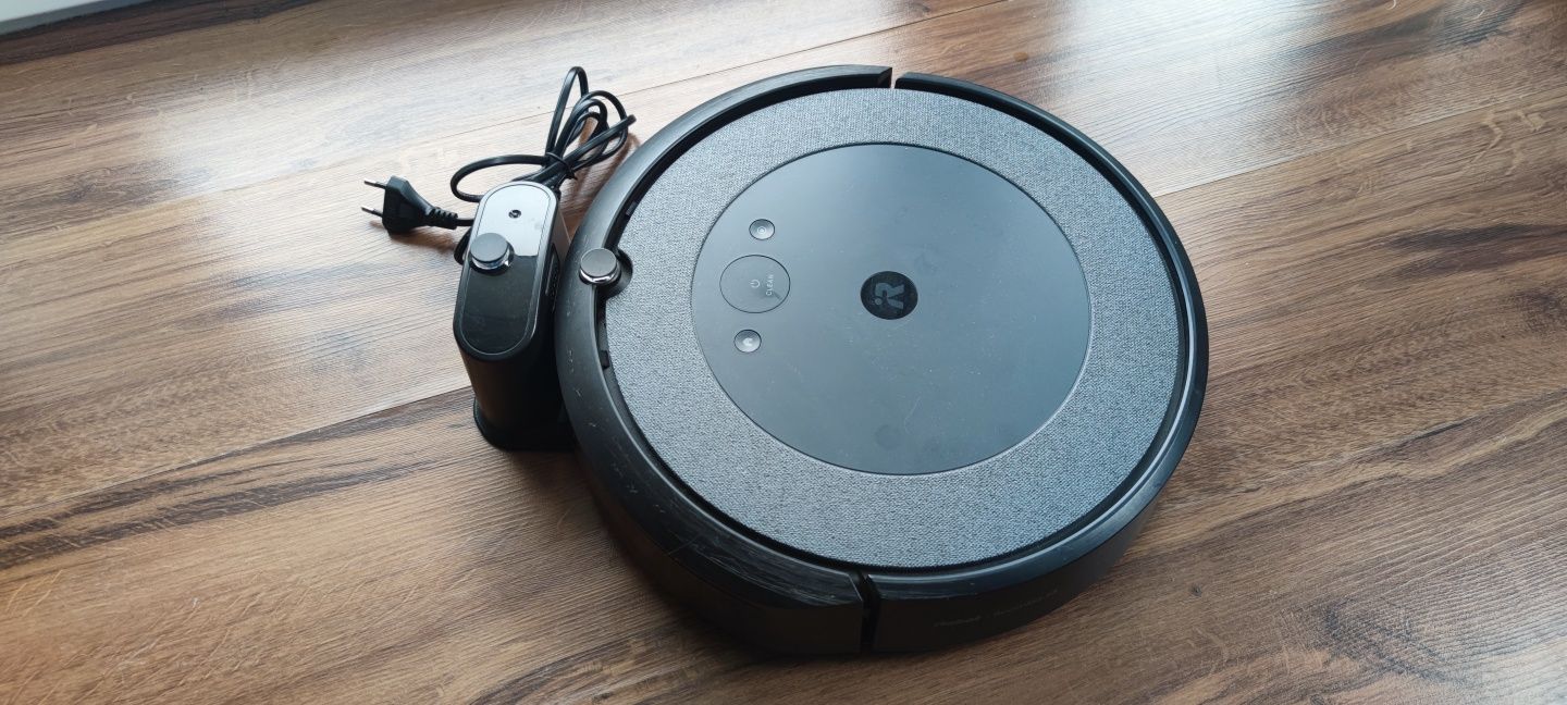 iRobot roomba i3