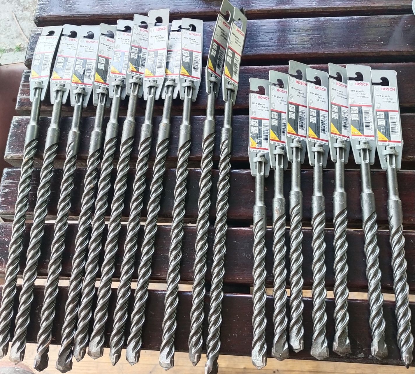 BOSCH Wiertło czterozwojowe 16 SDS - plus