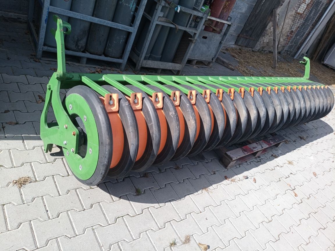Wał gumowy amazone KW4000 4m fi 580 nowy