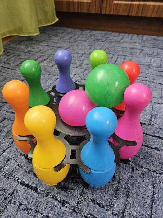 Боулінг дитячий, конструкторы