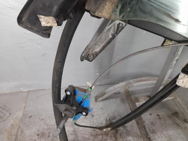 Elevador vidros trás esquerdo AUDI A4 Avant (8ED, B7)
