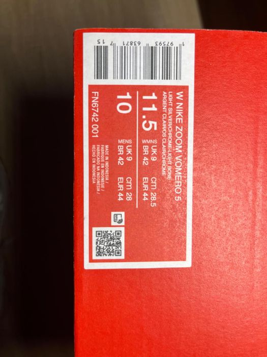 Nike air zoom vomero 5