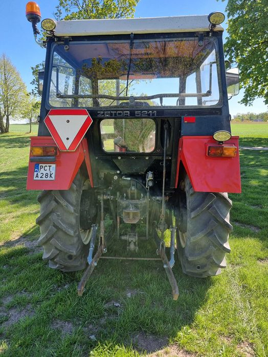 ciągnik rolniczy Zetor 5211 z turem lub bez Czytaj opis.