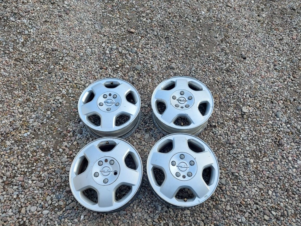 Alufelgi  15 opel Astra, zafira 5×110