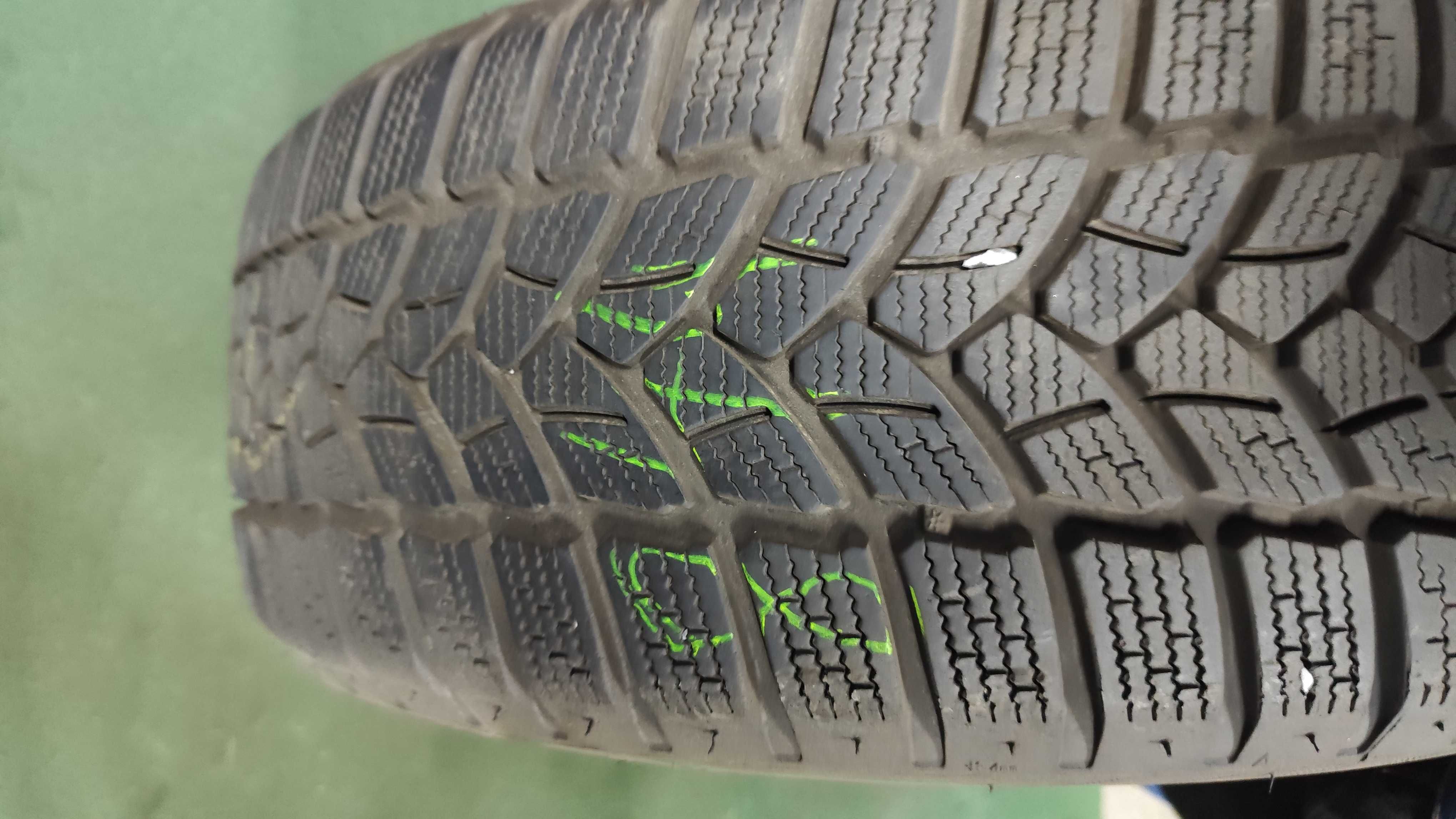 Opona Firestone WinterHawk 3   205/55R16 94H 1-szt