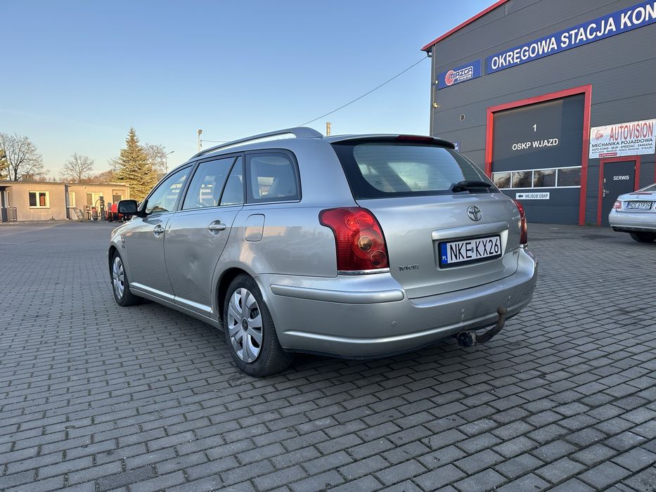 Toyota avensis 2004 r 2.0 d 115km