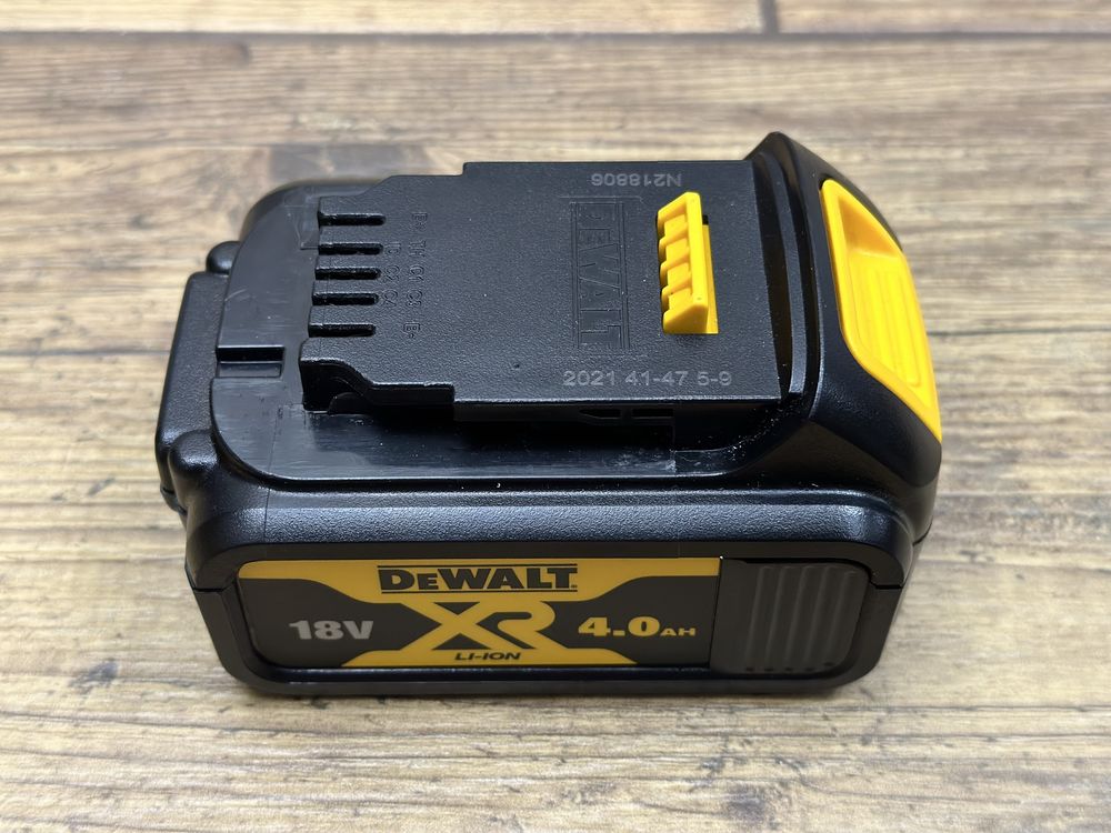 Bateria akumulator Dewalt 18V 4AH - 2021