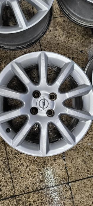 Felgi Opel Astra H 16