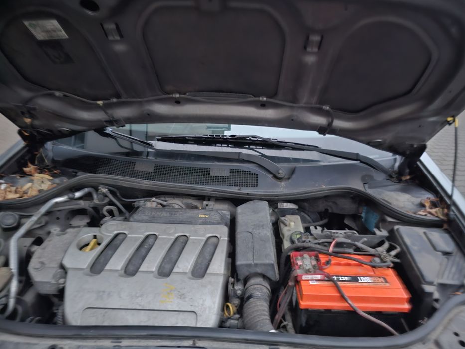 Renault Megane 1.4 16V Zadbana 5 Drzwi Klimatronic