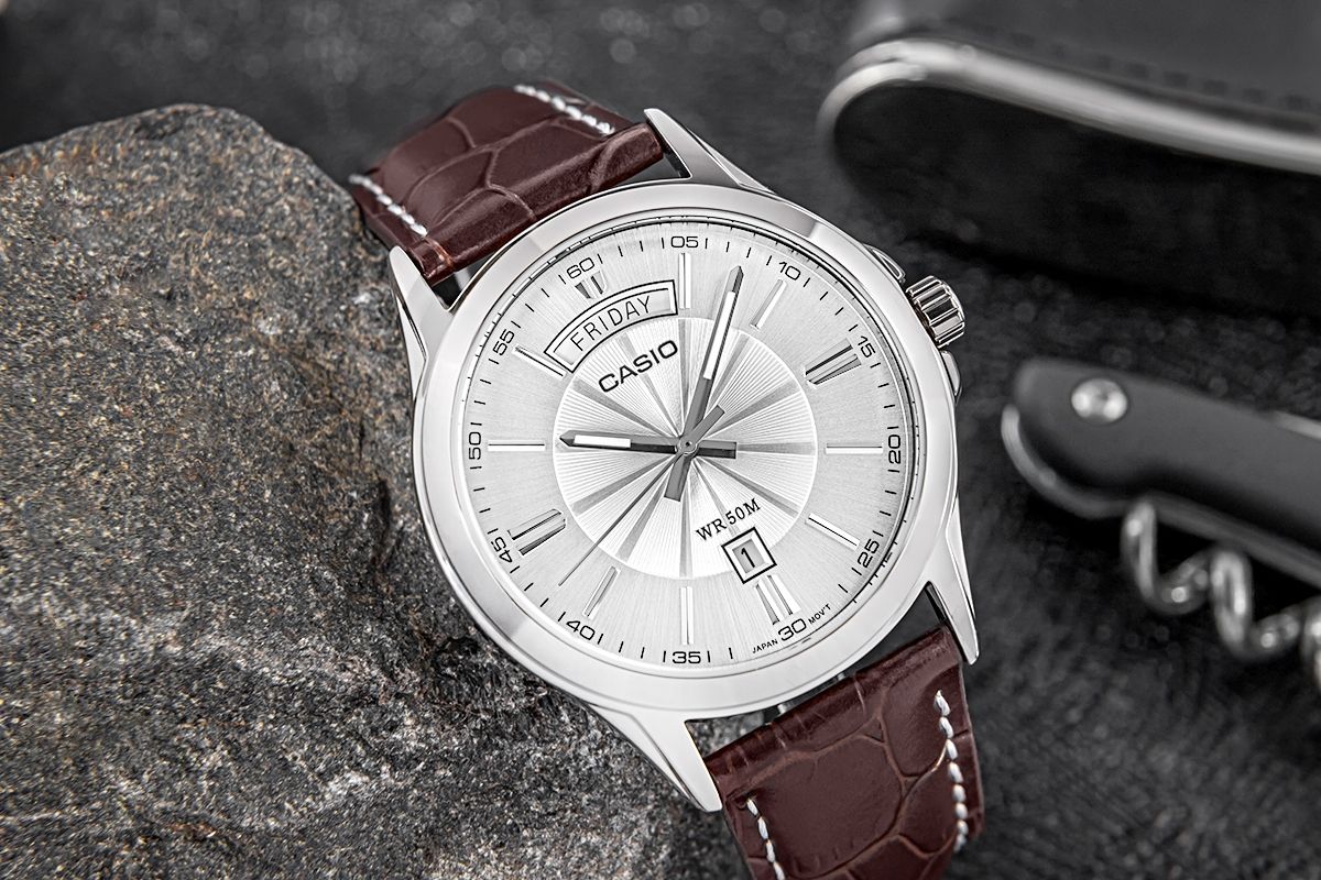 zegarek męski casio mtp-1381l-7avdf + box
