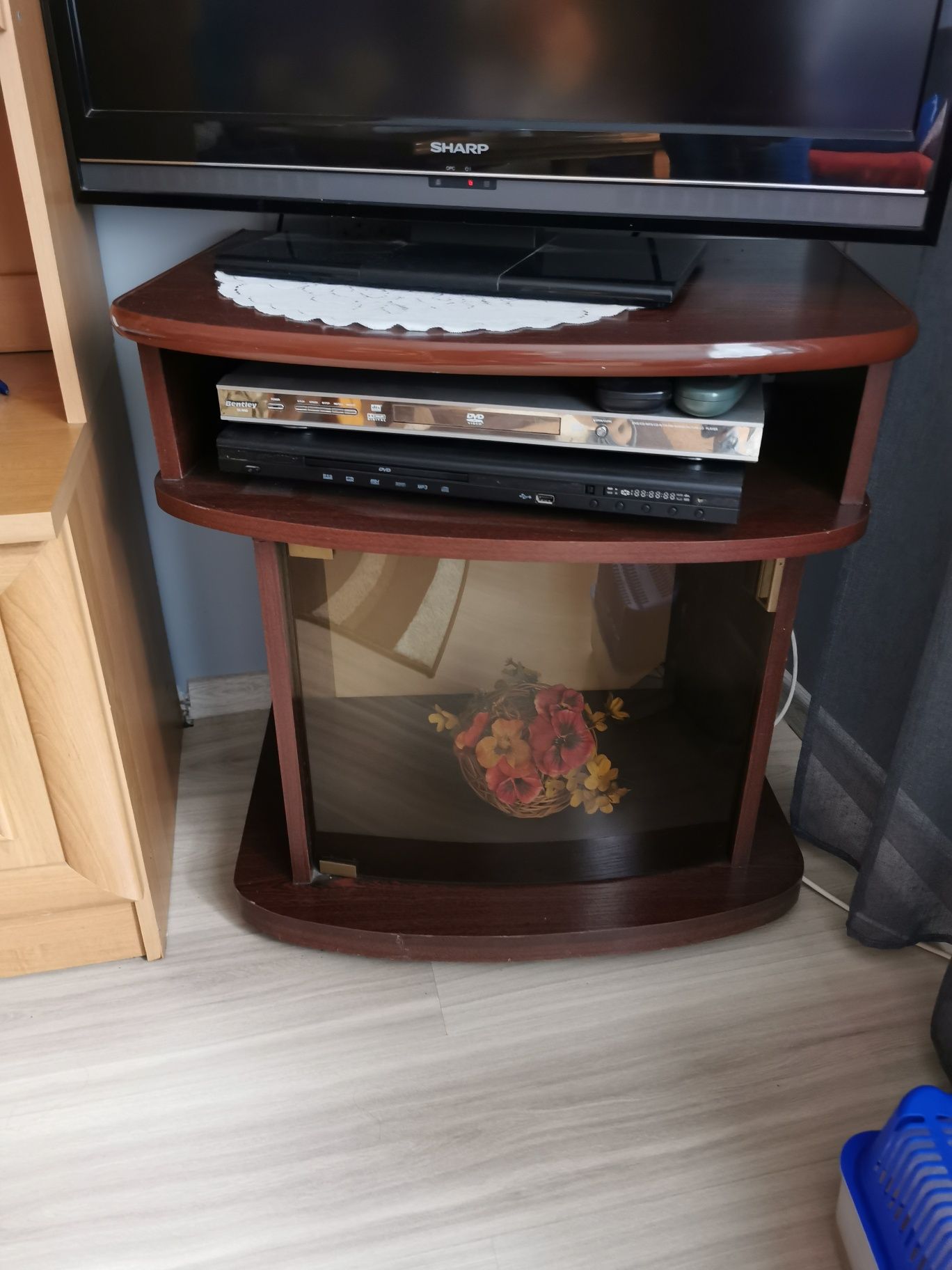 Szafka pod telewizor