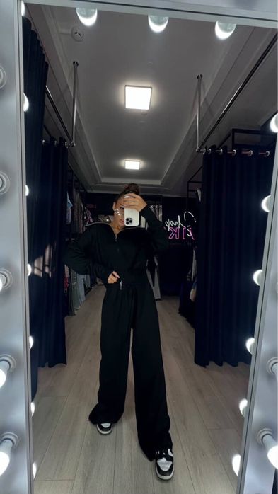 Костюм черный хс-с