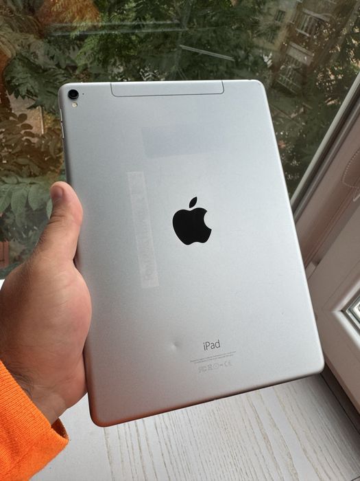 iPad Pro  9,7 128Gb WiFi+LTE 96% акб  знижка