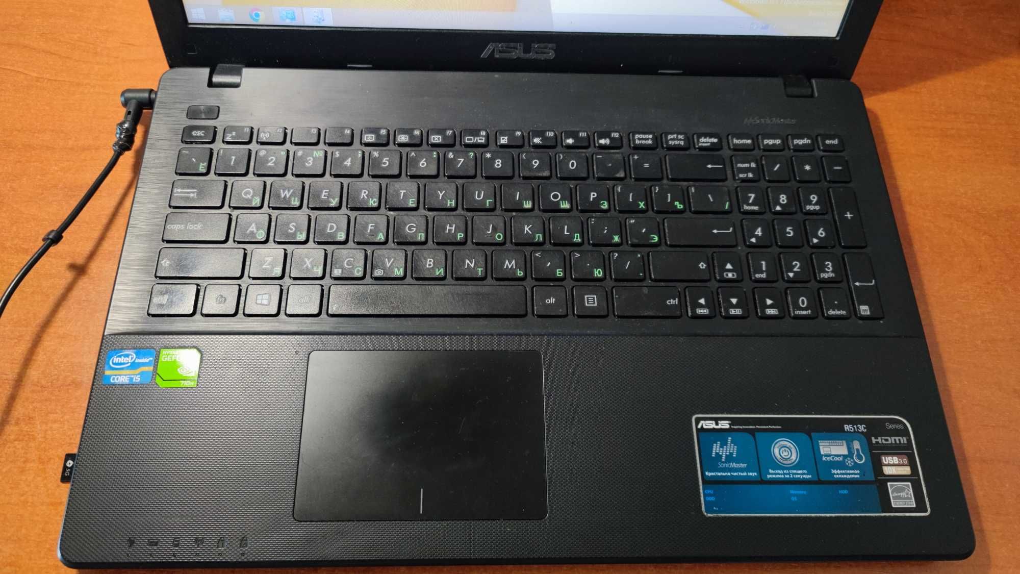 Ноутбук Asus R513CL