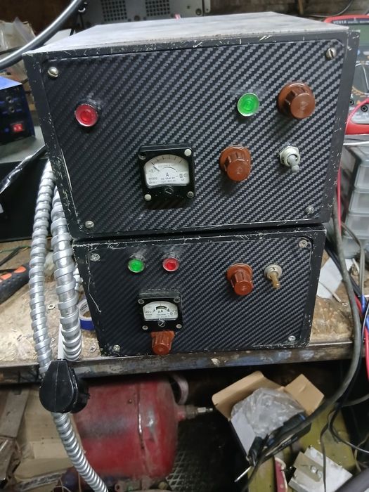 Продам блок питания для радиостанции р 104