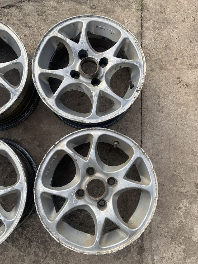 Продам комплект легкоспланых колес R13  4x100