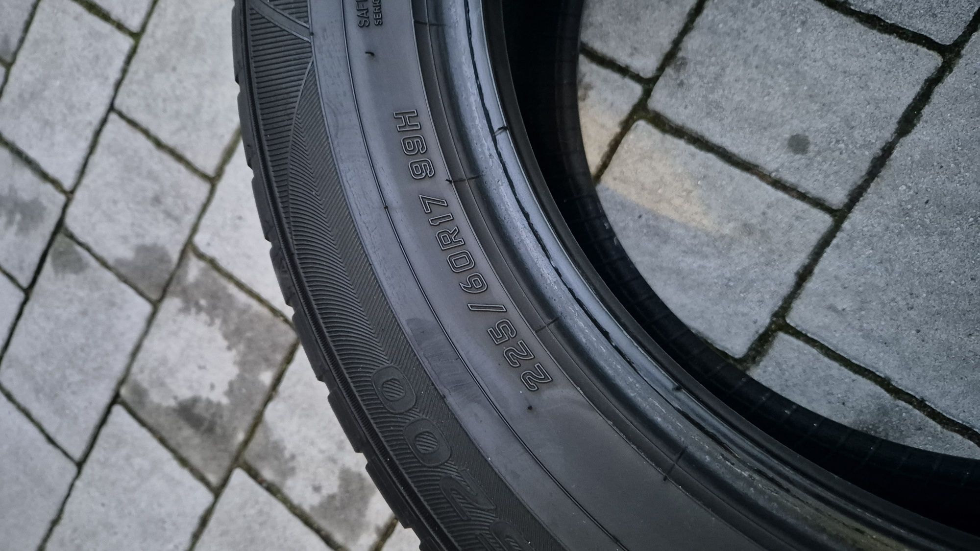 Opony Falken Euroall season AS200 225/60 r17 - 2szt