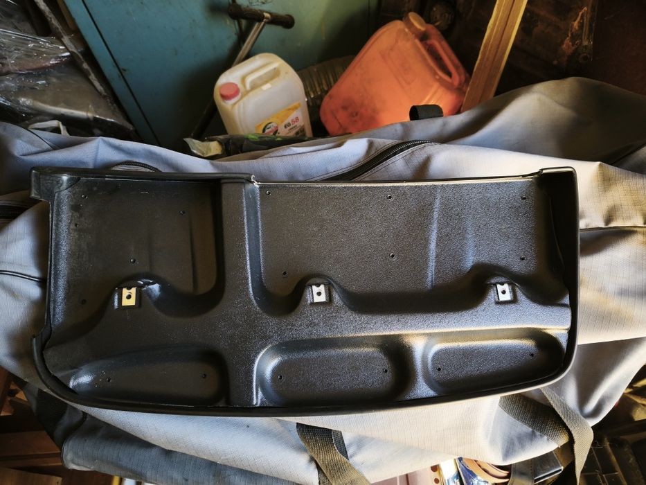 Накладки на повітря-забірник капота і задніх стійок нива