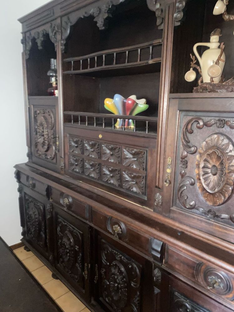 Movel de sala - aparador