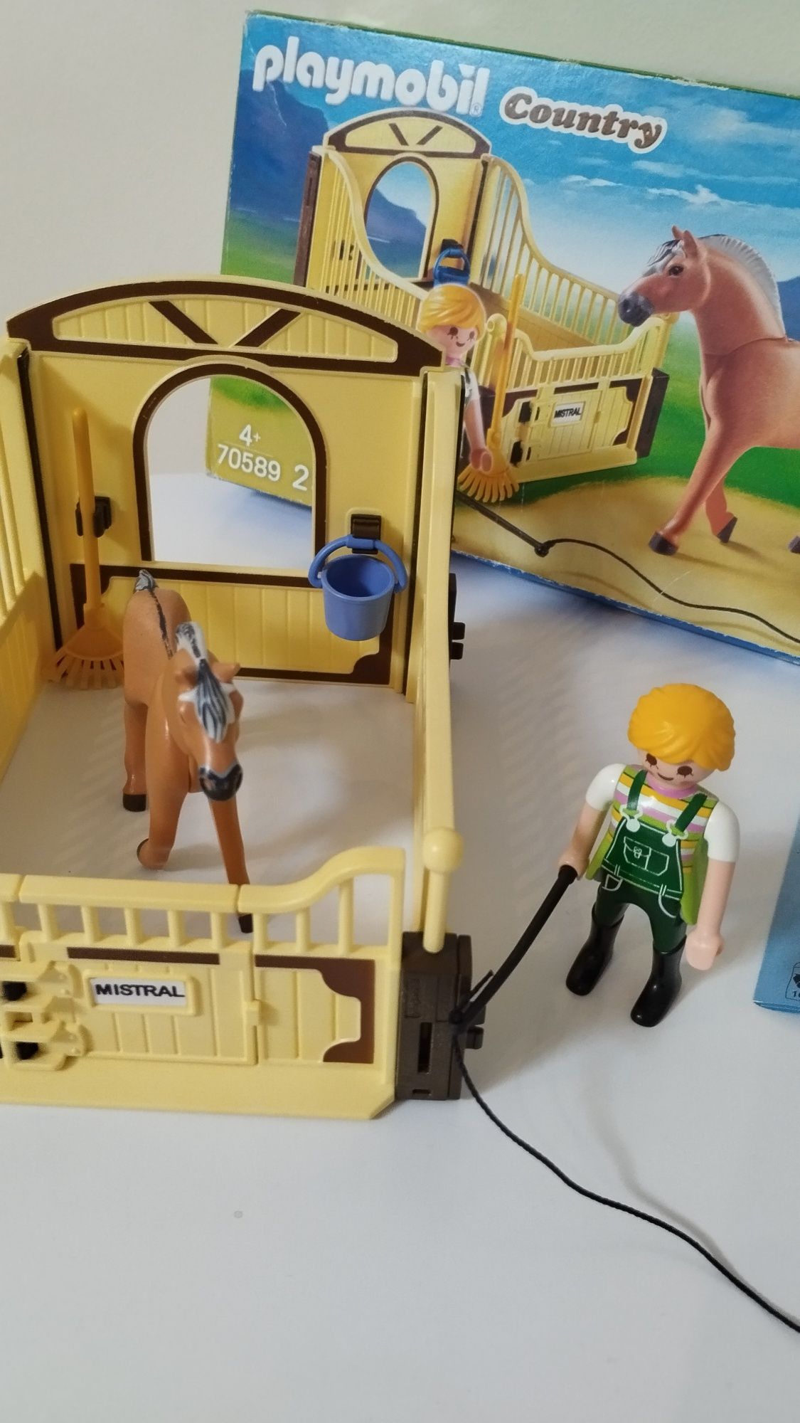 Playmobil zestaw 70589 boks plus myjnia 6929