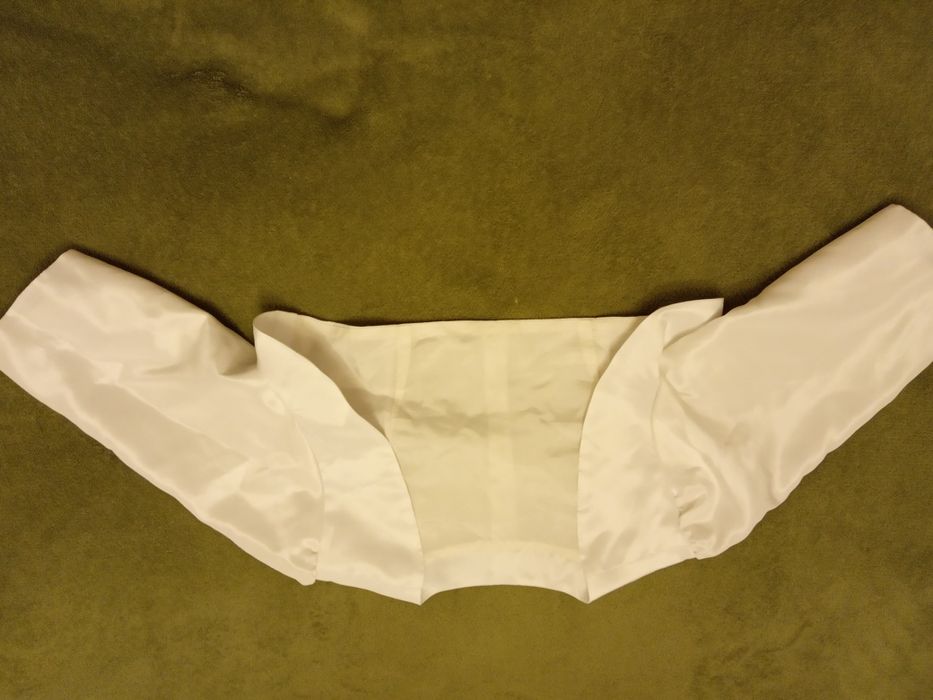 Suknia ślubna biała S