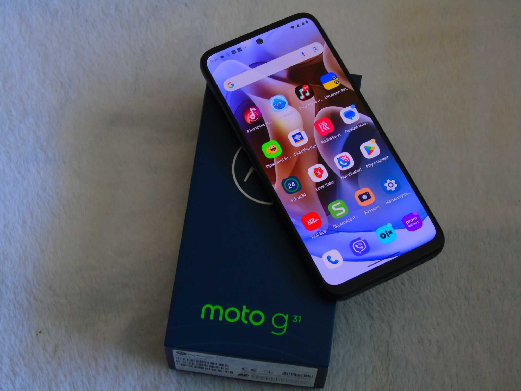 Motorola G31 в чудовому стані яскравий OLED екран 3 камери 4\64 коробк