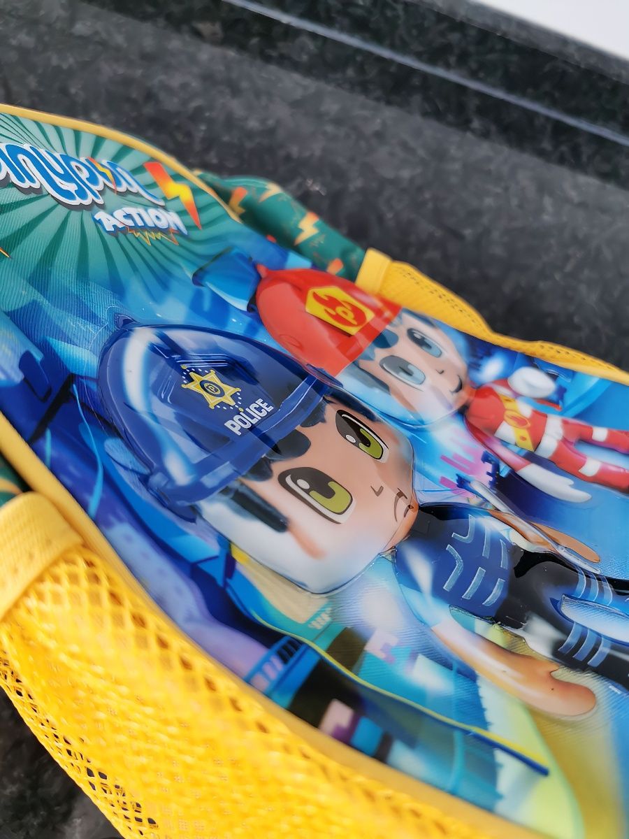 Mochila com Rodas Pinypon Action para Criança