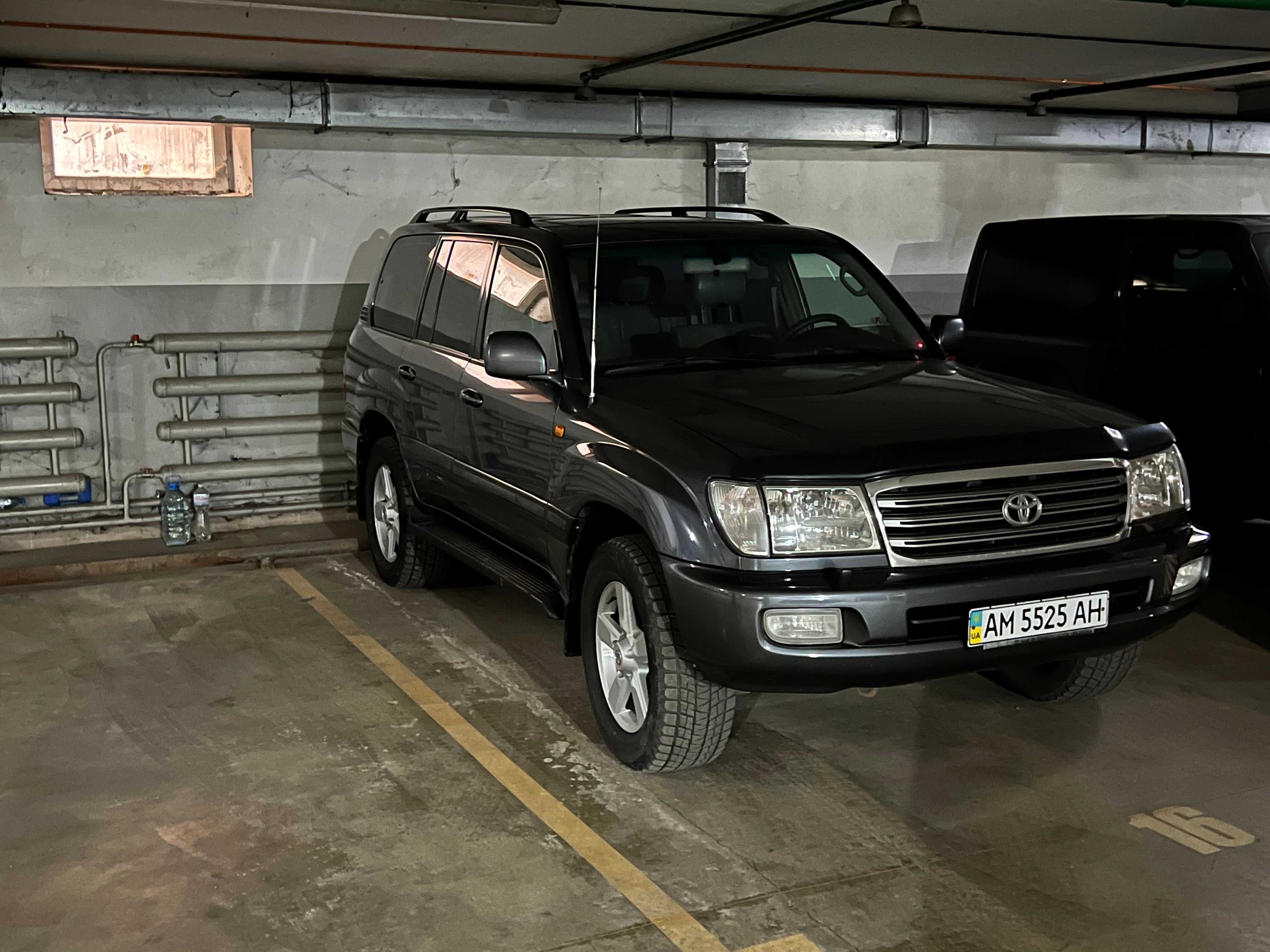 Toyota Land Cruiser 2004