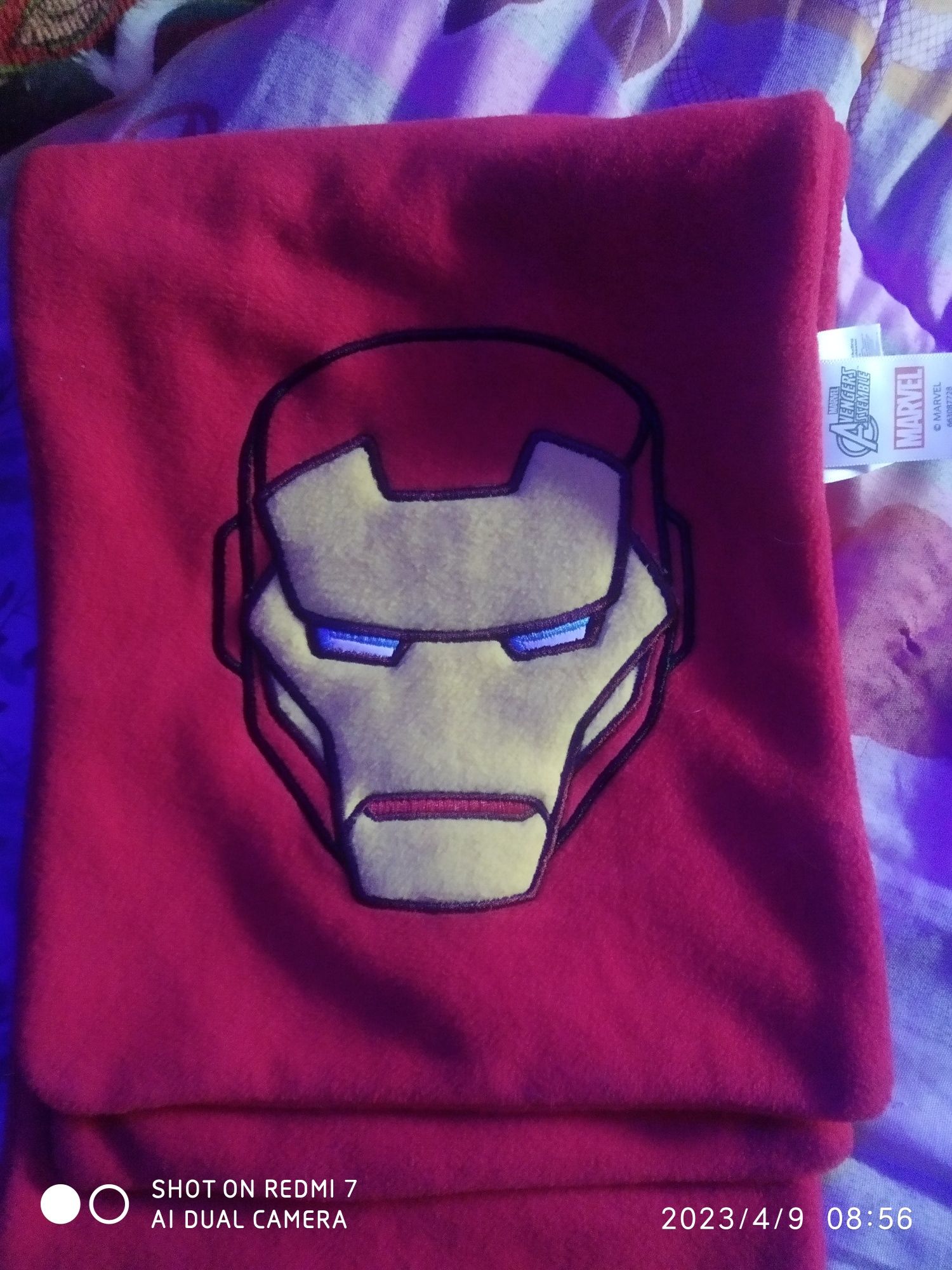 Шарф флисовый Железный человек Iron Man Marvel ,б.у.
