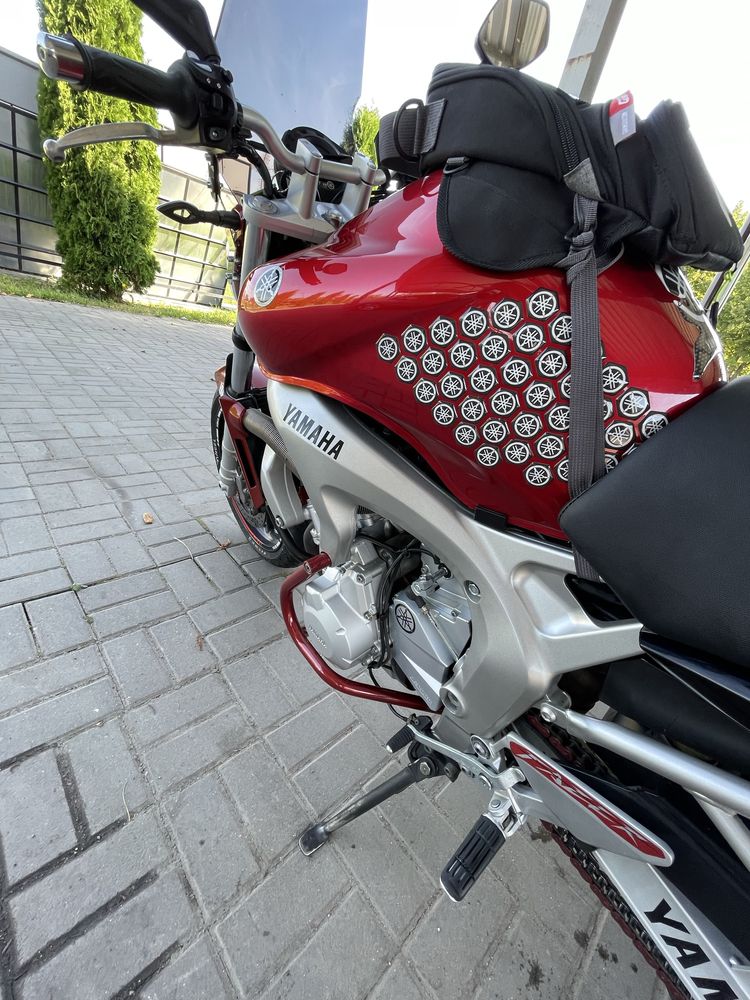 Yamaha fazer 600