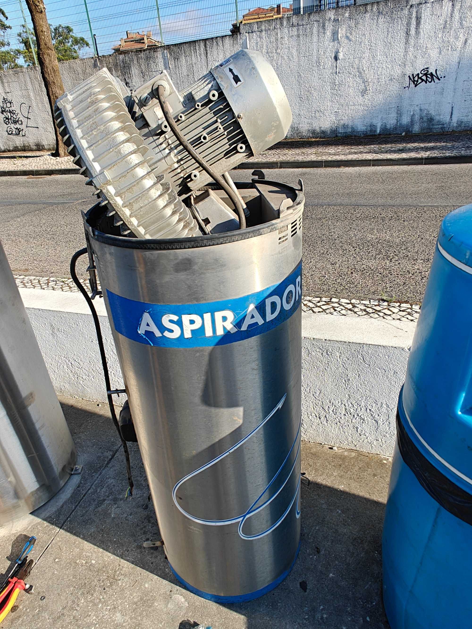 Aspirador industrial