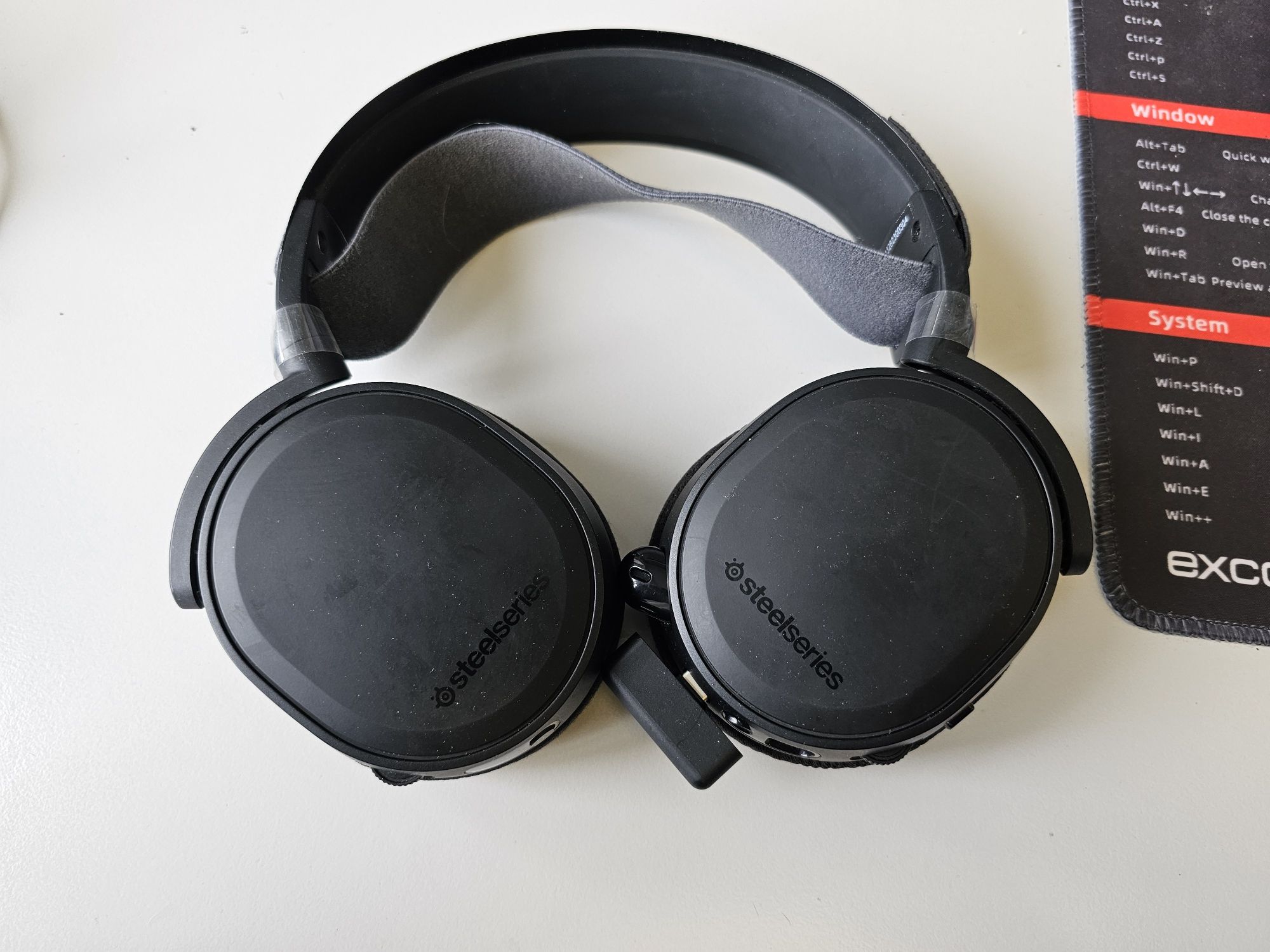 Навушники з мікрофоном SteelSeries Arctis 7+