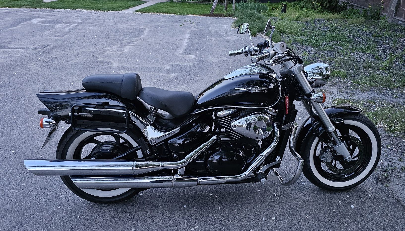 Suzuki boulevard m50
