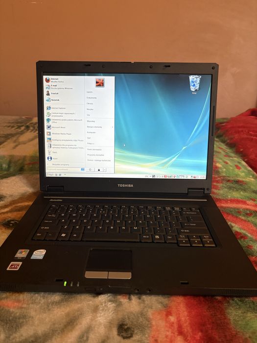 laptop toshiba satellite 130-10x