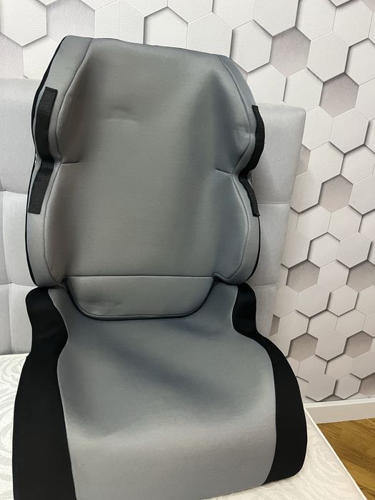 Авто крісло, бустер