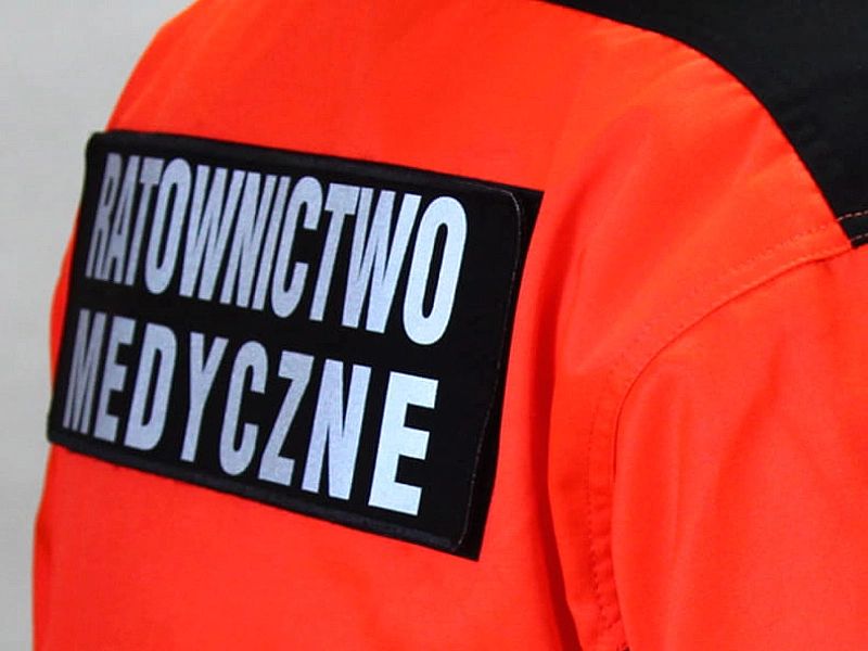 Emblemat RATOWNICTWO MEDYCZNE odblaskowy na rzepie 31 x 10 cm