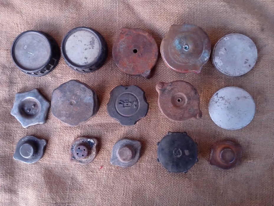 Крышка для бака .